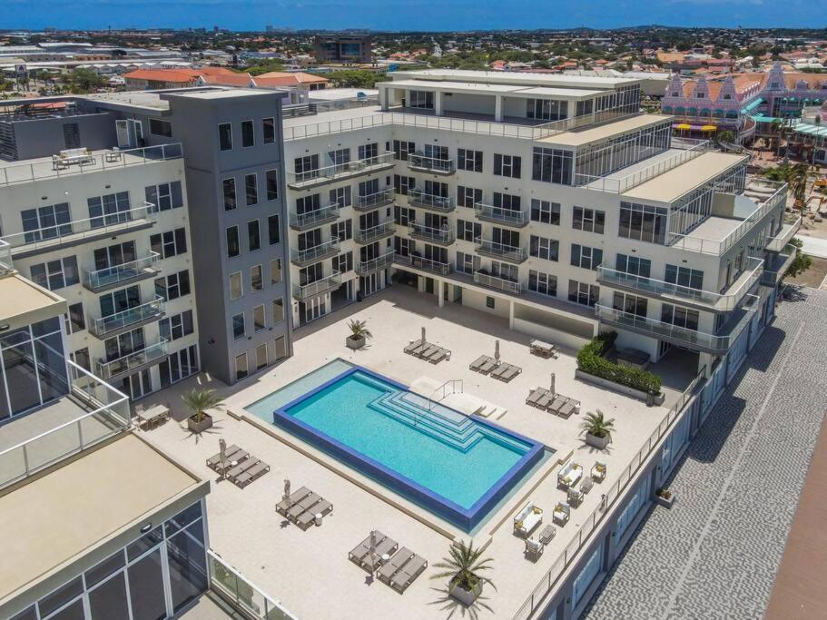 Luxurious Ocean Front Condo With Sunset Views 2 Bed-2 Bath 奥拉涅斯塔德 外观 照片